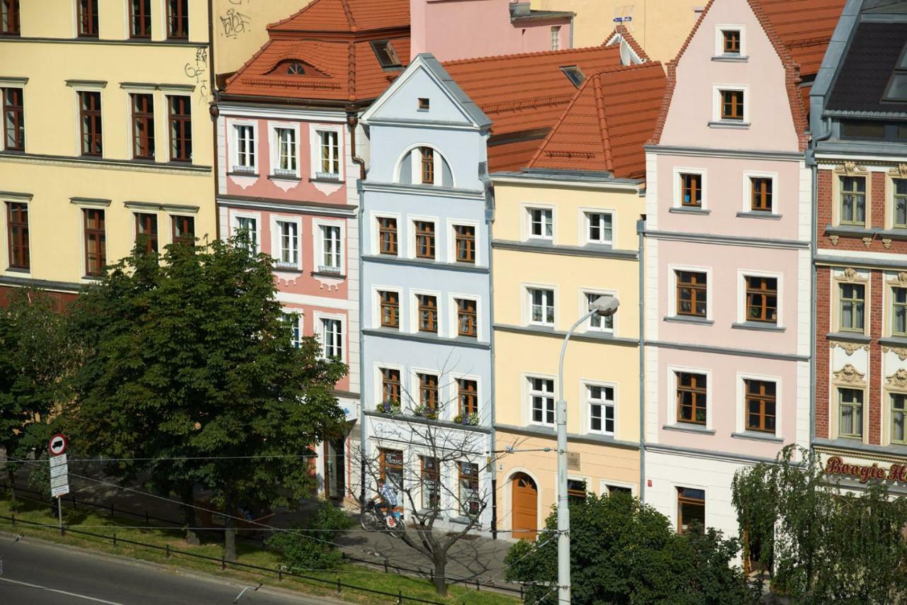 Апартаменты Apartament Pod Krasnalem Wroclovkiem Вроцлав Экстерьер фото